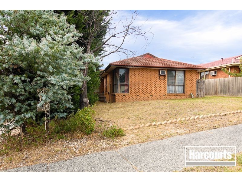 11 Mildura Crescent, Endeavour Hills VIC 3802