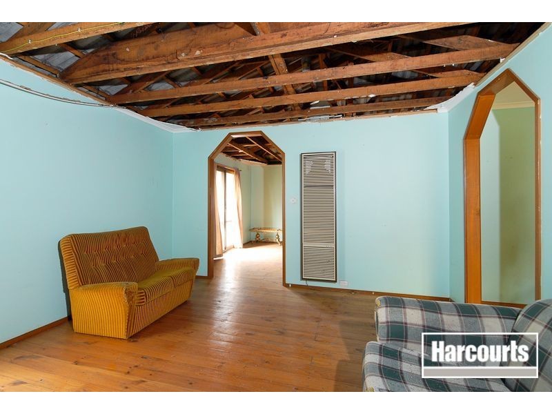 11 Mildura Crescent, Endeavour Hills VIC 3802