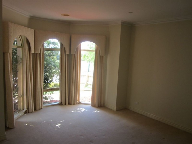 10 Evergold Close, Narre Warren South VIC 3805