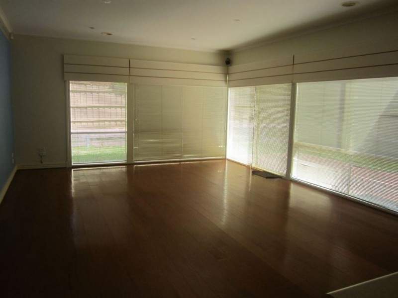 10 Evergold Close, Narre Warren South VIC 3805