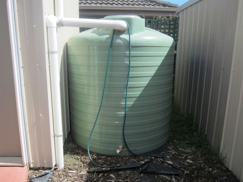 33 Courtenay Avenue, Cranbourne North VIC 3977