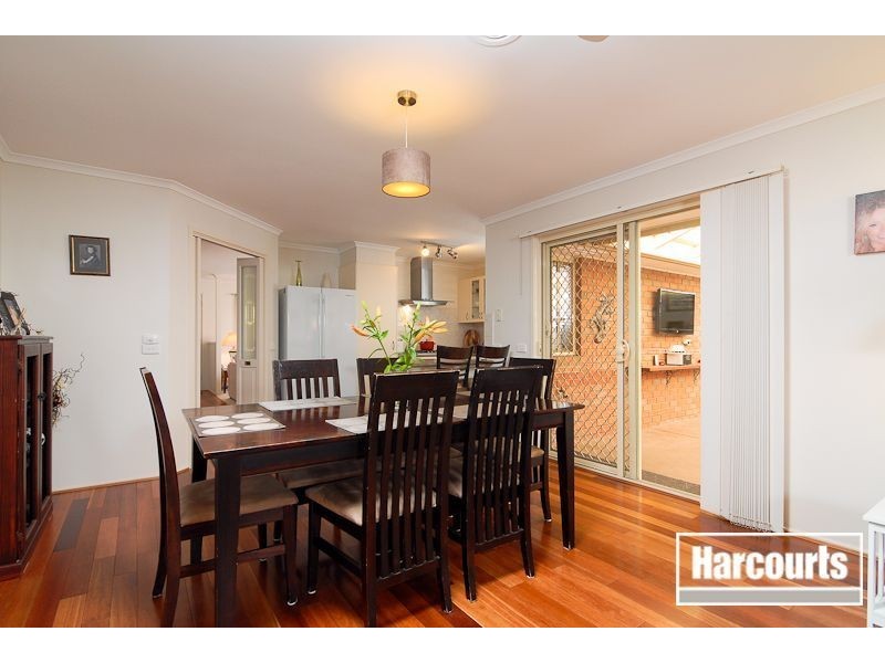 74 Kingston Avenue, Narre Warren South VIC 3805