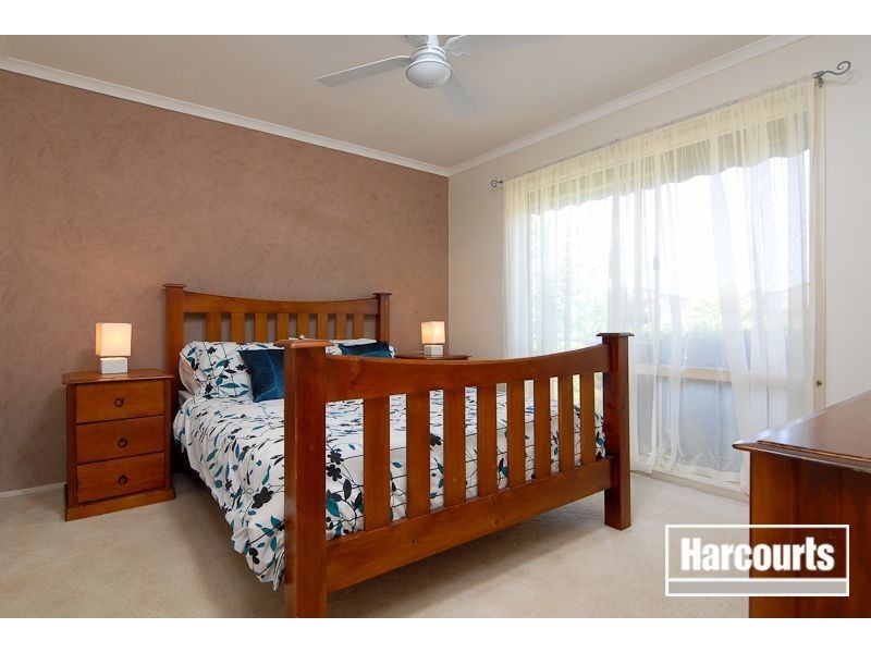 74 Kingston Avenue, Narre Warren South VIC 3805