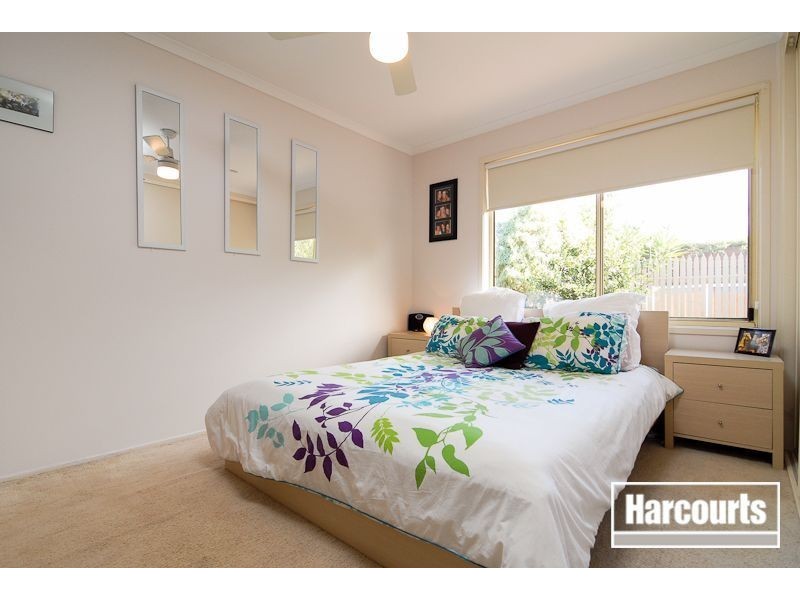 74 Kingston Avenue, Narre Warren South VIC 3805