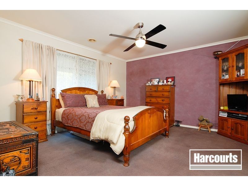 12 Kershaw Drive, Narre Warren South VIC 3805