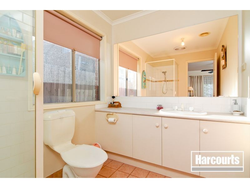 12 Kershaw Drive, Narre Warren South VIC 3805