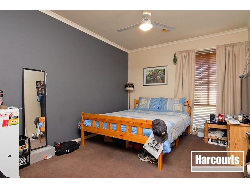 12 Kershaw Drive, Narre Warren South VIC 3805