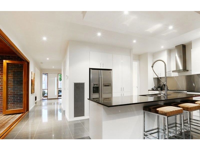 2 Messina Place, Narre Warren South VIC 3805