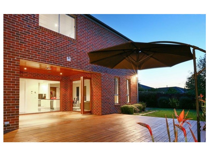 2 Messina Place, Narre Warren South VIC 3805