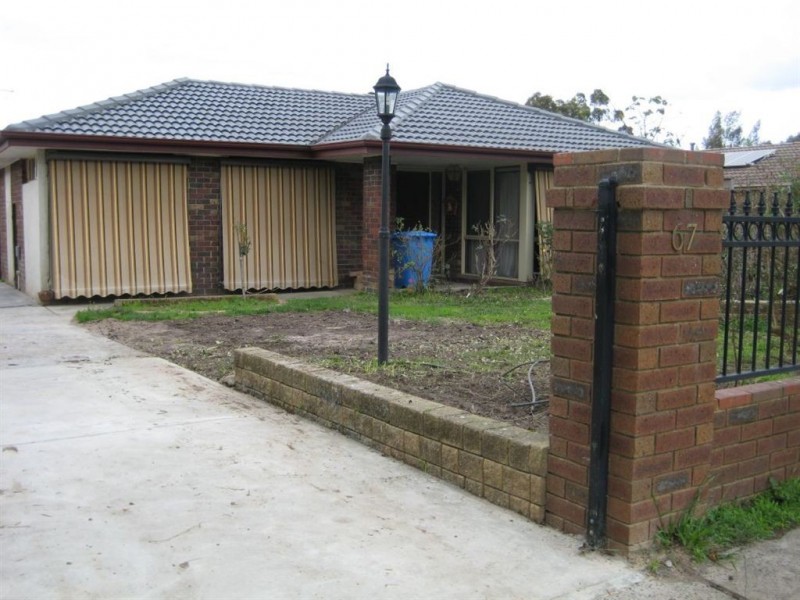 1/67 Darling Way, Narre Warren VIC 3805