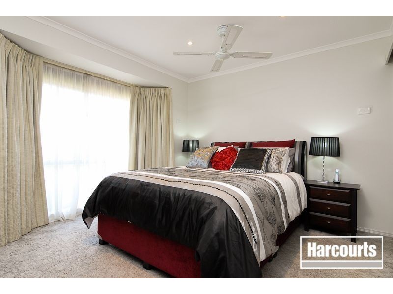 12 Janson Close, Narre Warren South VIC 3805