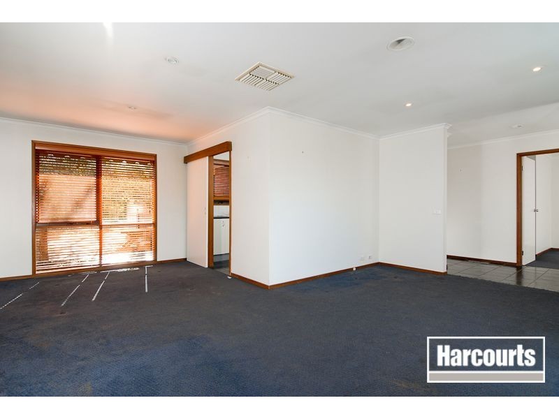 76 Mansfield Street, Berwick VIC 3806