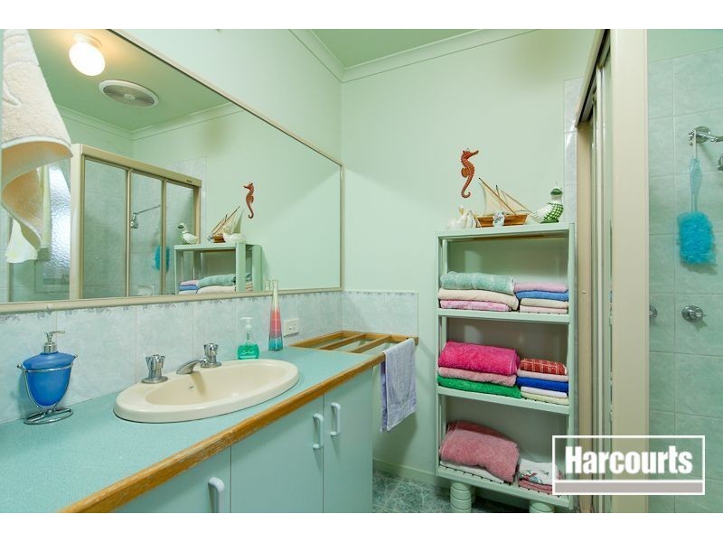 80 Saffron Drive, Narre Warren VIC 3805