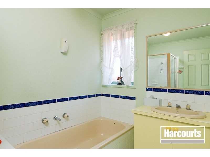 80 Saffron Drive, Narre Warren VIC 3805