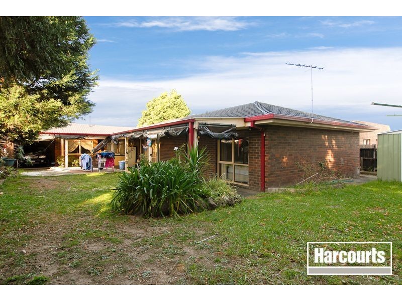 13 Nettle Drive, Hallam VIC 3803