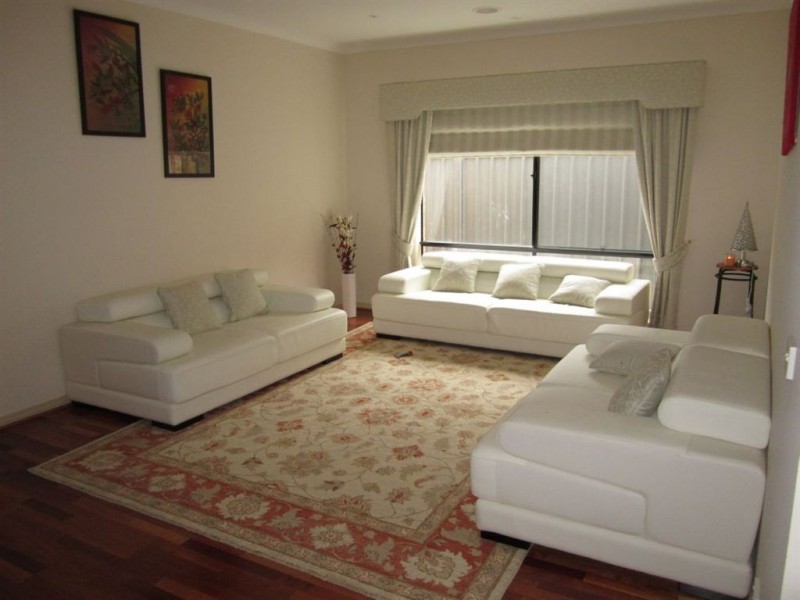 48 Sabel Drive, Cranbourne North VIC 3977