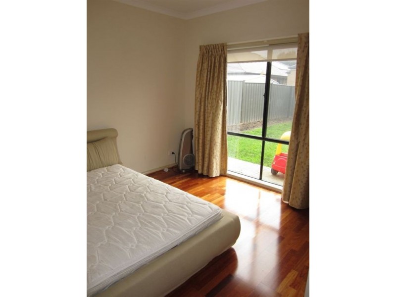 48 Sabel Drive, Cranbourne North VIC 3977