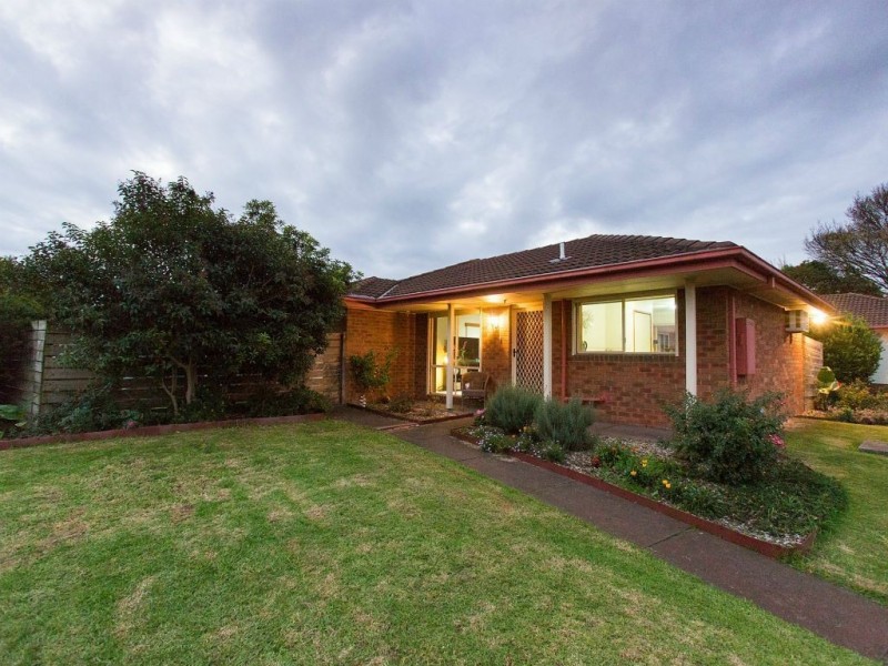 1/10 Valley Fair Drive, Narre Warren VIC 3805