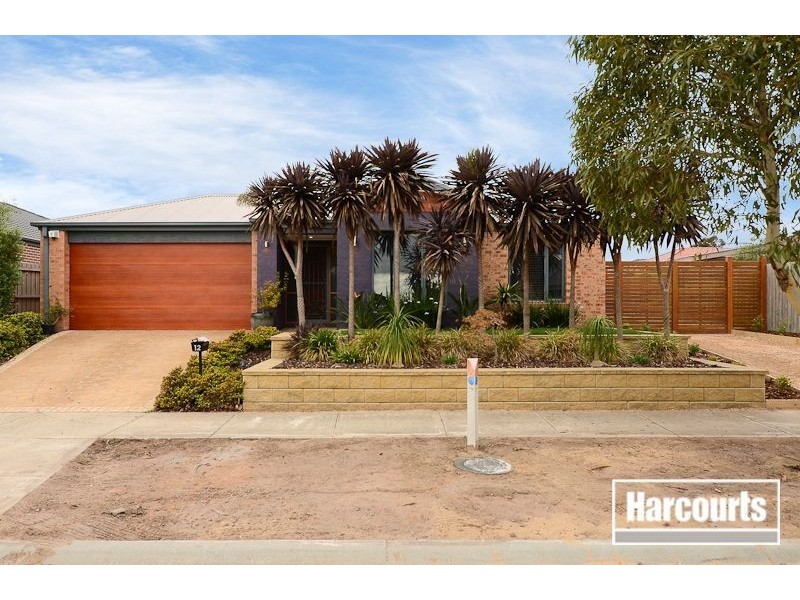 12 Cottonfield Way, Narre Warren South VIC 3805