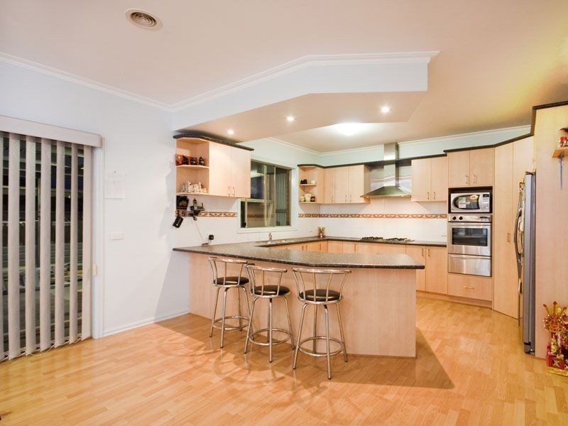 105 Emily Drive, Hallam VIC 3803
