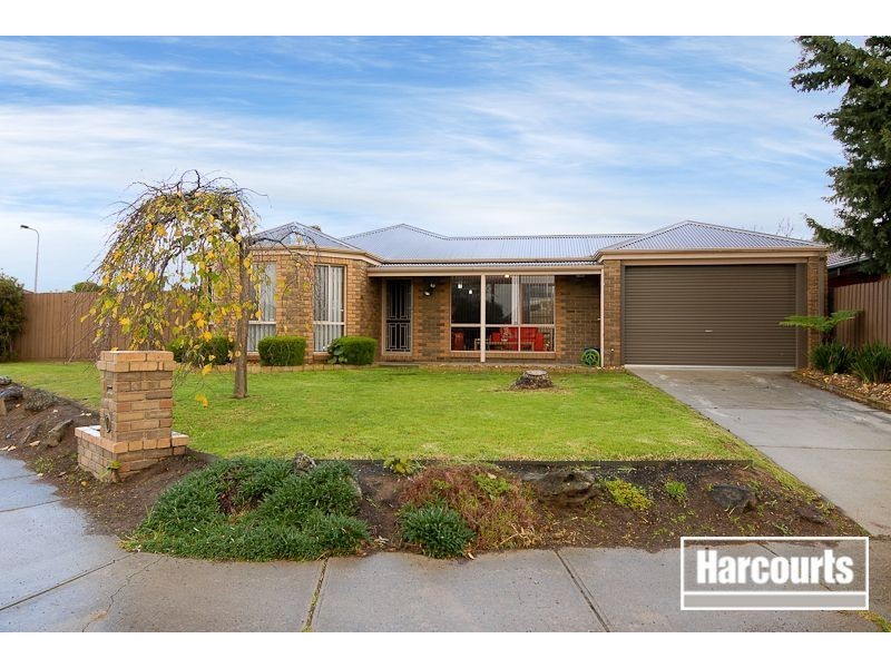 72 Strathaird Drive, Narre Warren South VIC 3805