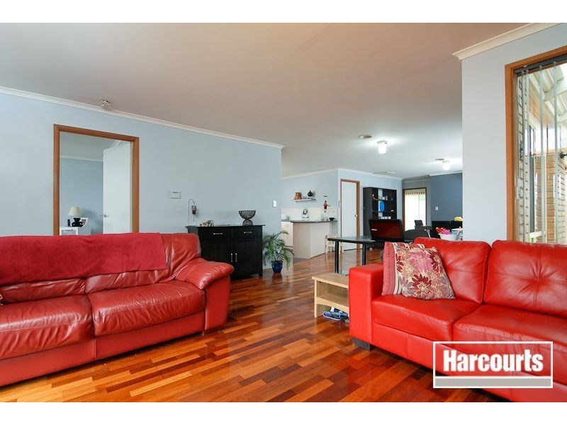 72 Strathaird Drive, Narre Warren South VIC 3805