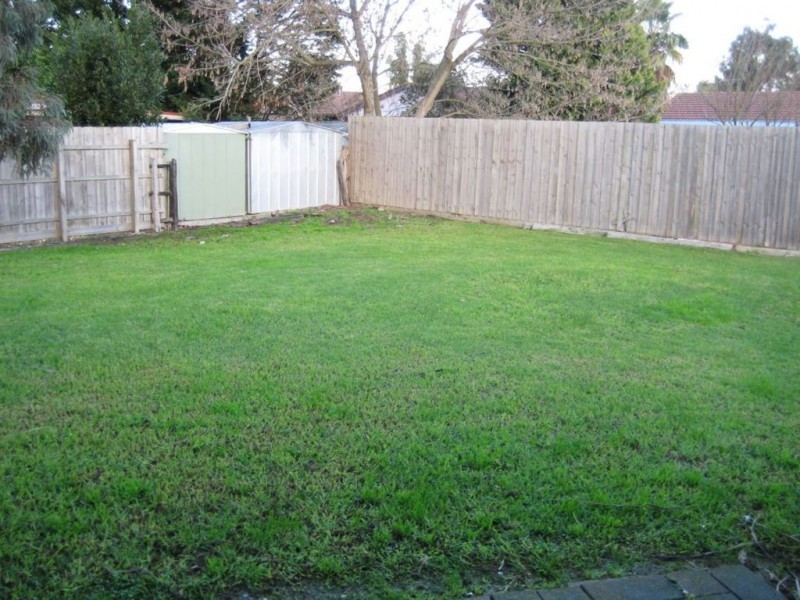 4 Costata Court, Narre Warren VIC 3805