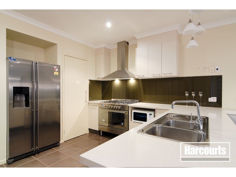 3 Sagan Drive, Cranbourne North VIC 3977