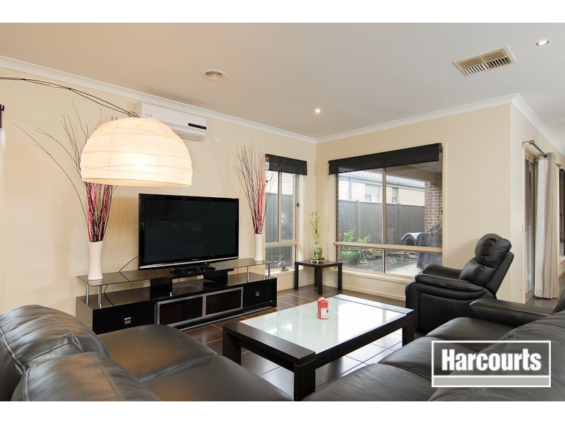 3 Sagan Drive, Cranbourne North VIC 3977