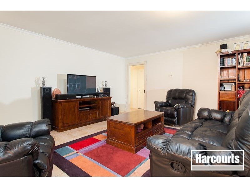 9 Blake Street, Berwick VIC 3806