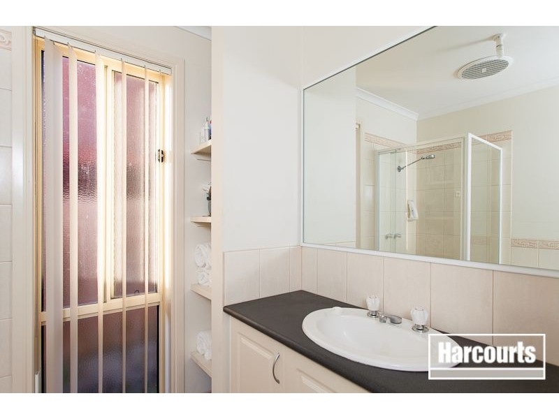 9 Blake Street, Berwick VIC 3806