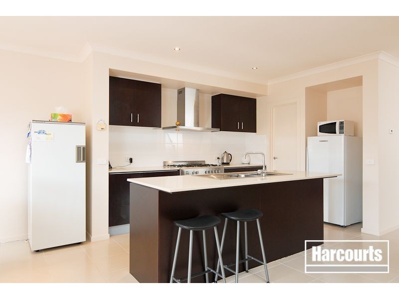 72 Mannavue Blvd, Cranbourne North VIC 3977