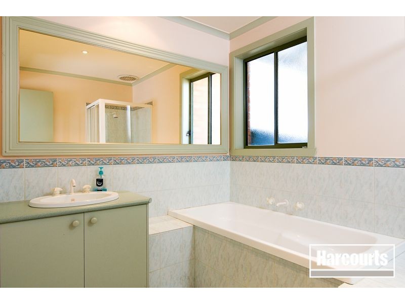 3 Swan Court, Narre Warren South VIC 3805