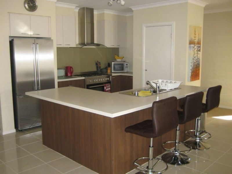 26 William Thwaites Blvd, Cranbourne North VIC 3977