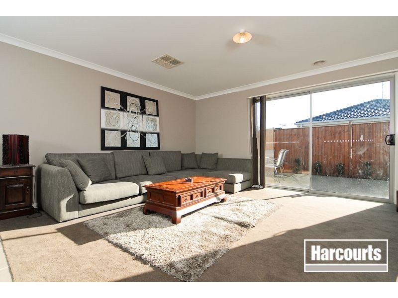 1 Finn Place, Lyndhurst VIC 3975