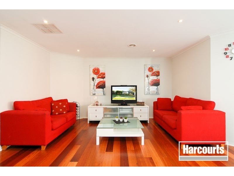 41 Abbey Road, Narre Warren South VIC 3805