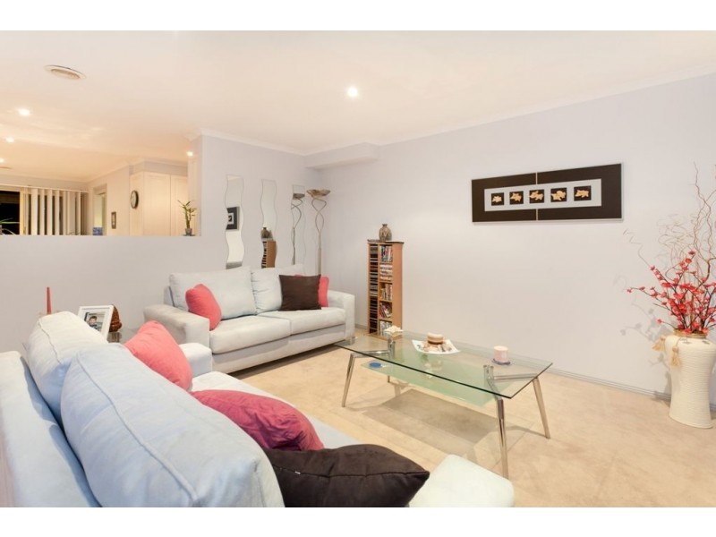 13 Provence Place, Narre Warren South VIC 3805