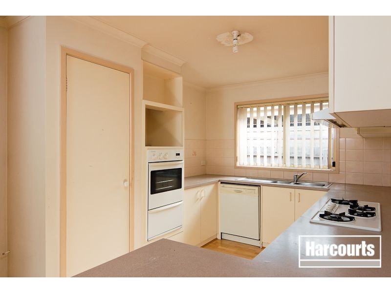 9 Chain Court, Narre Warren South VIC 3805