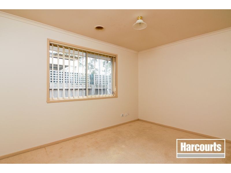 9 Chain Court, Narre Warren South VIC 3805