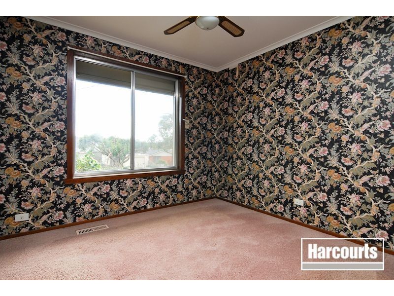 6 Adam Avenue, Hallam VIC 3803