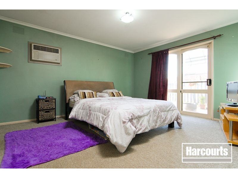 16 Monaro Cres, Narre Warren VIC 3805
