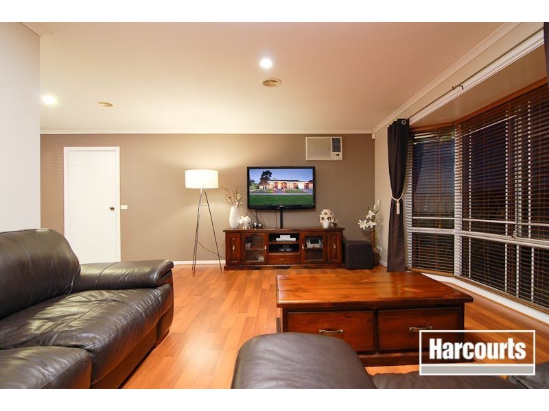 36 Kershaw Drive, Narre Warren South VIC 3805