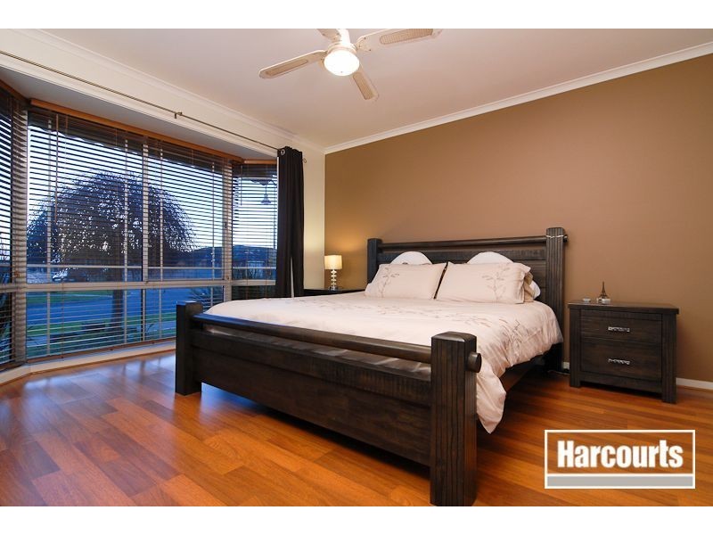 36 Kershaw Drive, Narre Warren South VIC 3805