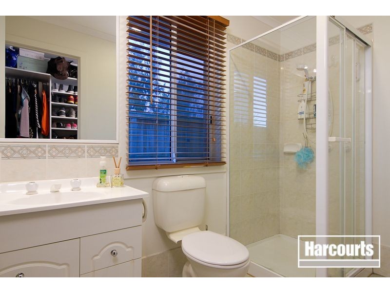 36 Kershaw Drive, Narre Warren South VIC 3805