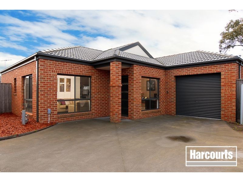 5/17 Elizabeth St, Cranbourne North VIC 3977
