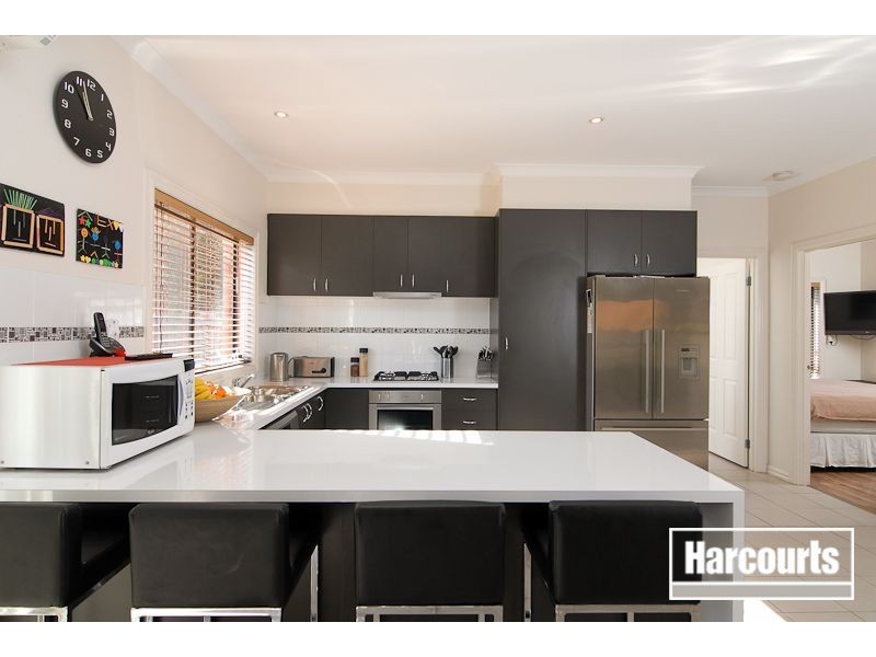 5/17 Elizabeth St, Cranbourne North VIC 3977