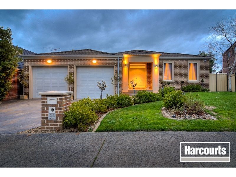 3 Montbrae Circuit, Narre Warren North VIC 3804
