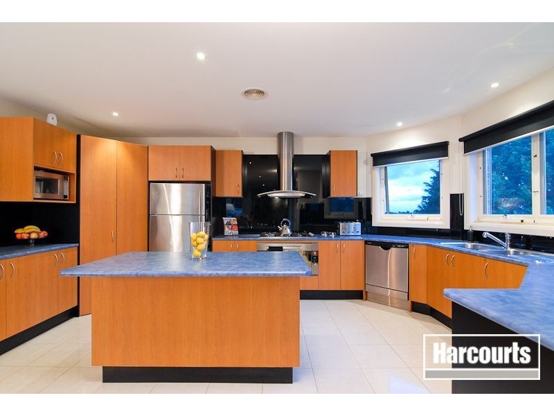 3 Montbrae Circuit, Narre Warren North VIC 3804