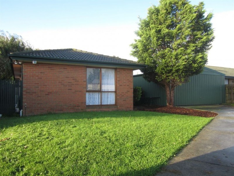 2 Marshall Close, Carrum Downs VIC 3201