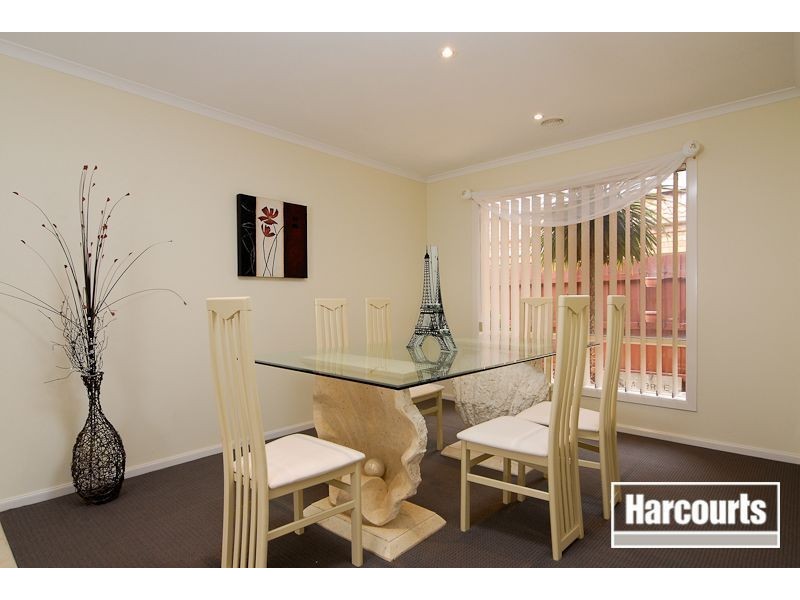 55 Tuileries Rise, Narre Warren South VIC 3805